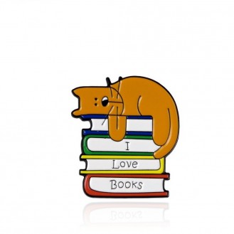 Брошь-значок женская BROCHE бижутерия с эмалью Животные Кот с книжками I Love Books разноцветная BRGV112125
