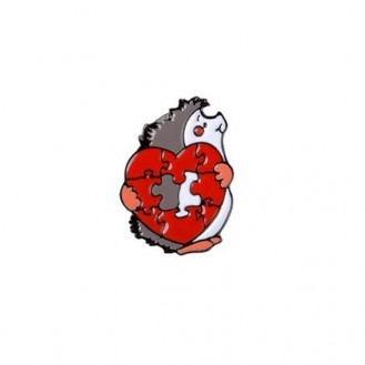 Брошь-значок женская BROCHE бижутерия с эмалью Животные Пазлы Ёжик с сердцем серая BRGV112593