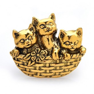 Брошь унисекс BROCHE бижутерия Животные Котята в корзине золотистая BRBF112998