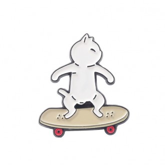 Брошь-значок унисекс BROCHE бижутерия Скейтбординг Животные Кот на скейте белая BRGV113578